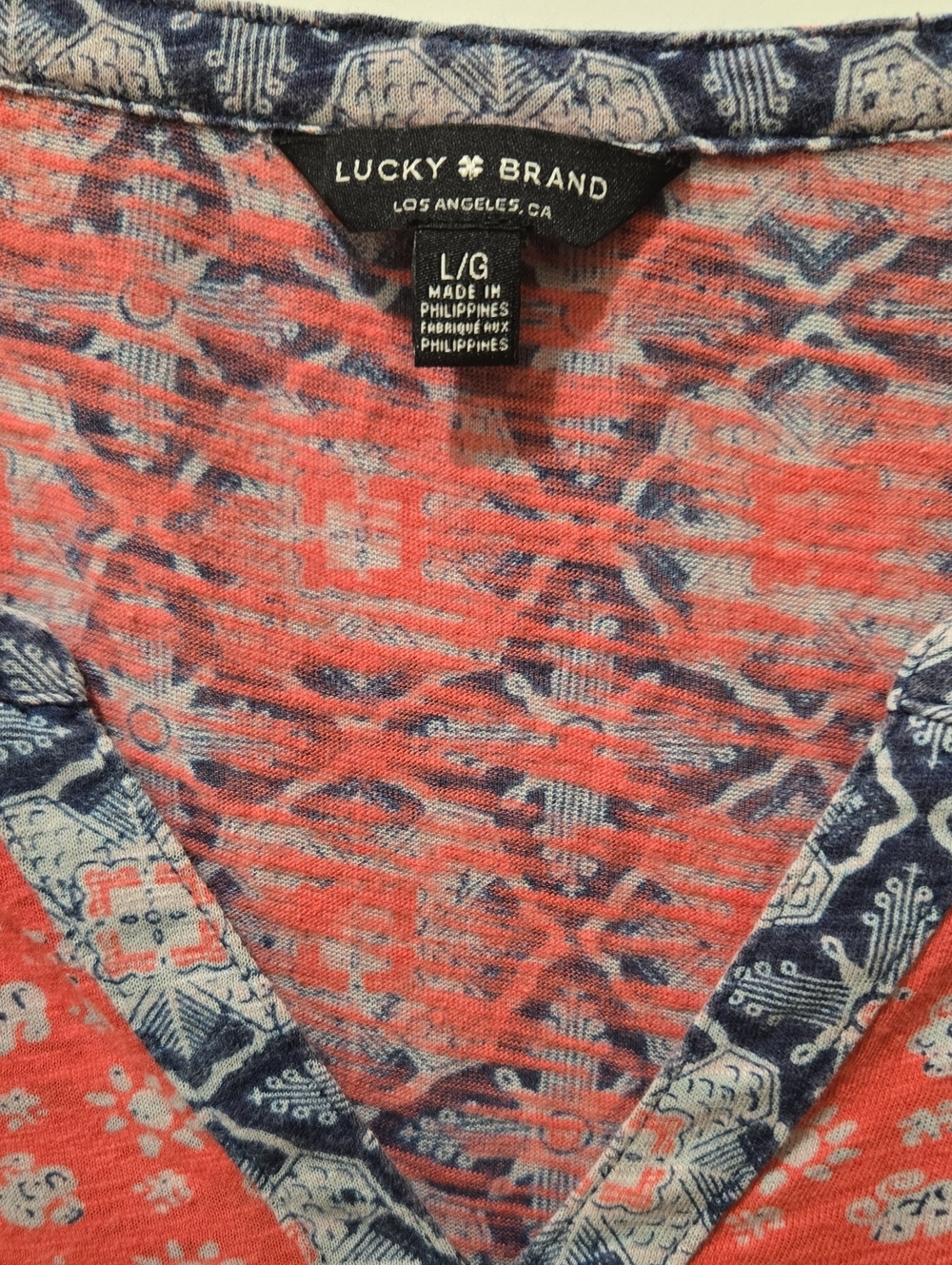 3/15$ Lucky Brand Coral and Navy Mixed-Print V-Neck Tunic - Picture 2 of 4